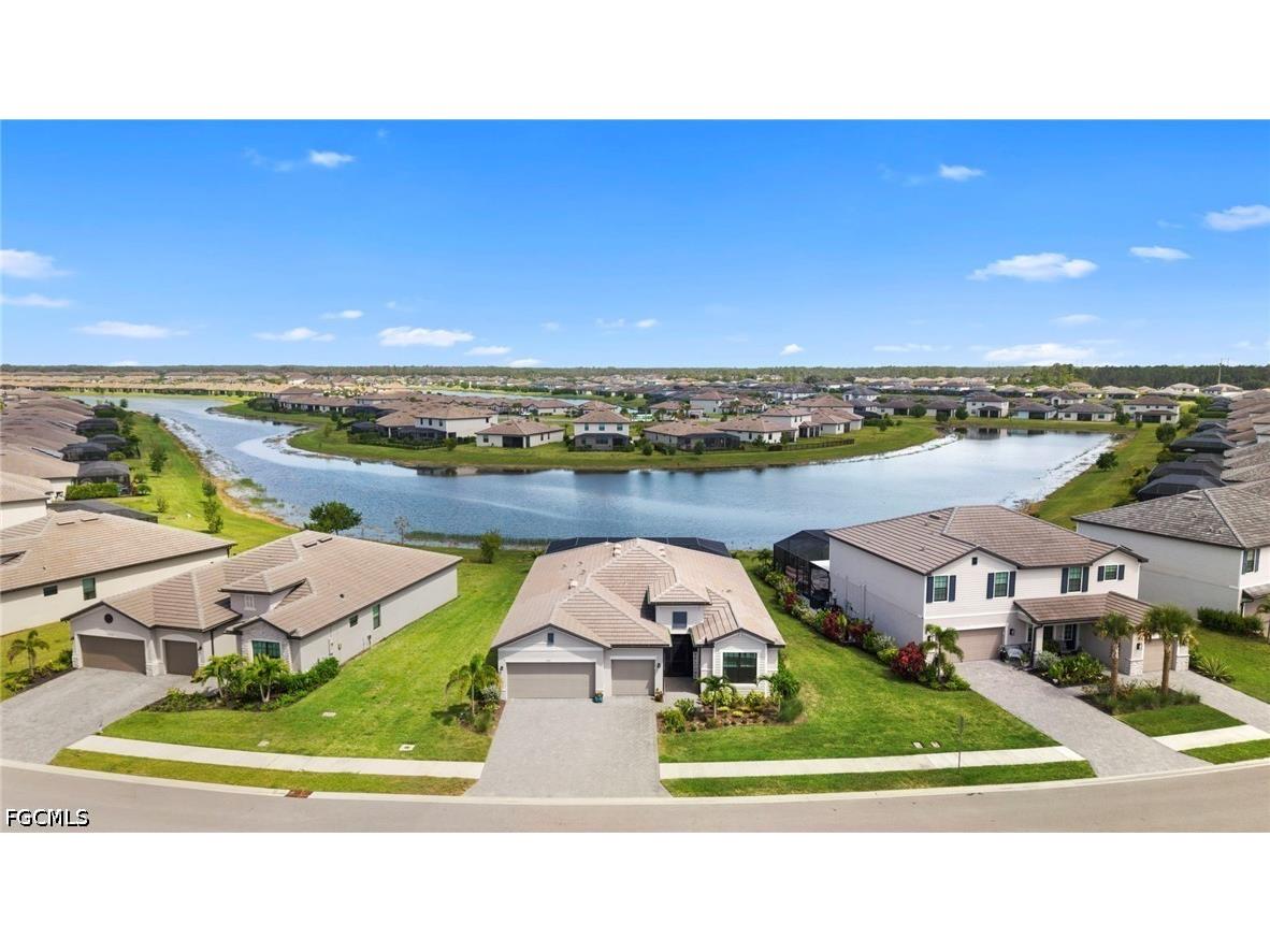 11319 Canopy Loop Fort Myers FL 33913 2026029052 image2