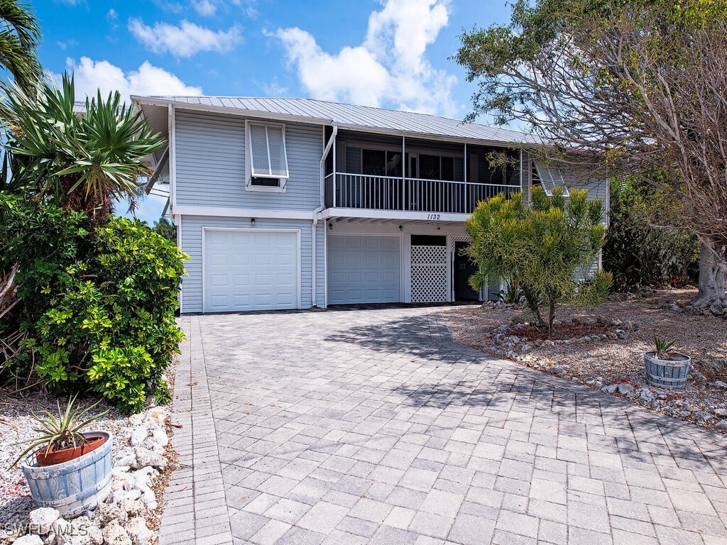 1132 Bond Court Marco Island FL 34145 225055745 image1