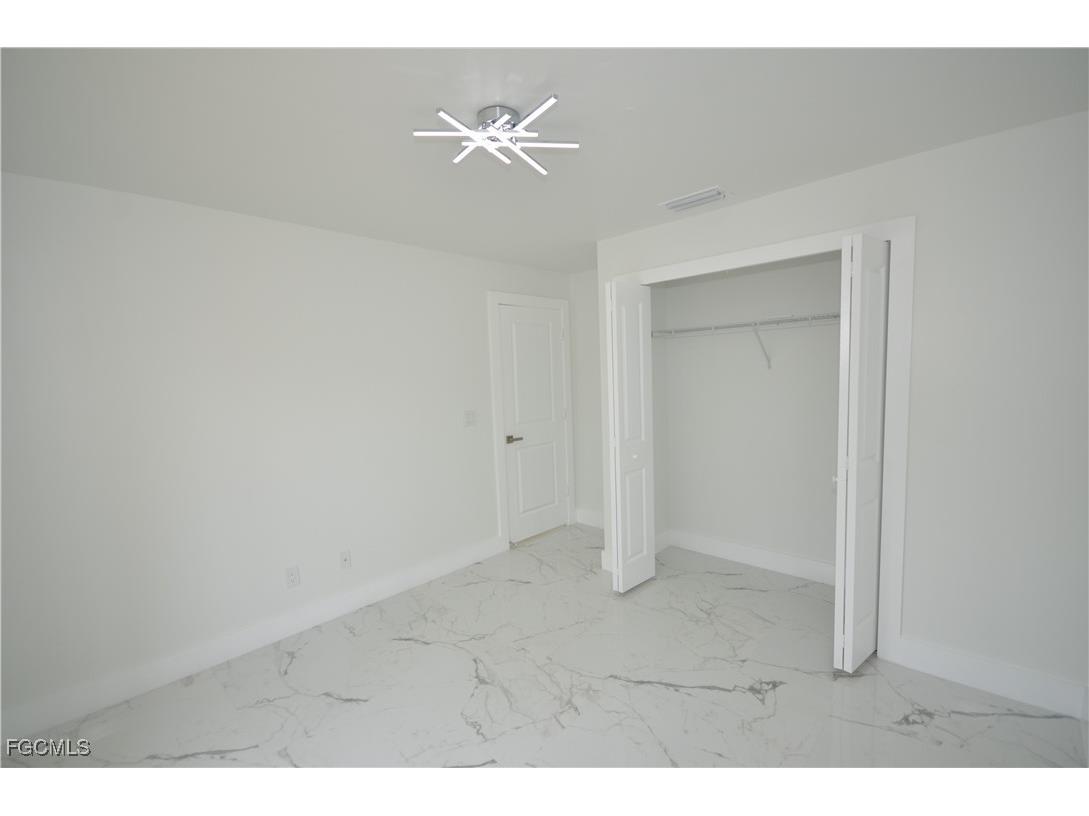 1132 Edelweiss Street E Lehigh Acres FL 33974 2025008496 image5