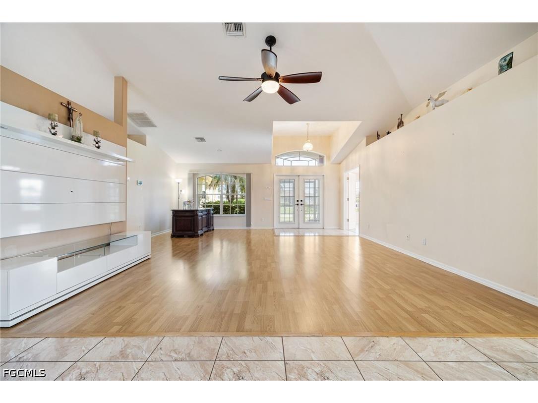 1132 SE 32nd Terrace Cape Coral FL 33904 2026030093 image10