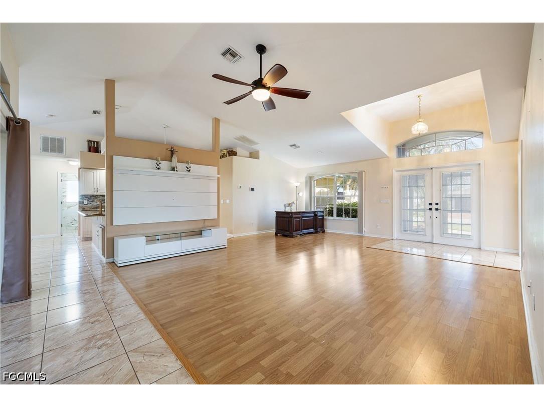 1132 SE 32nd Terrace Cape Coral FL 33904 2026030093 image11