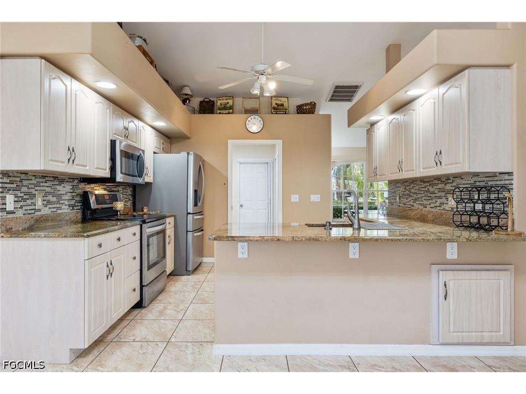1132 SE 32nd Terrace Cape Coral FL 33904 2026030093 image16