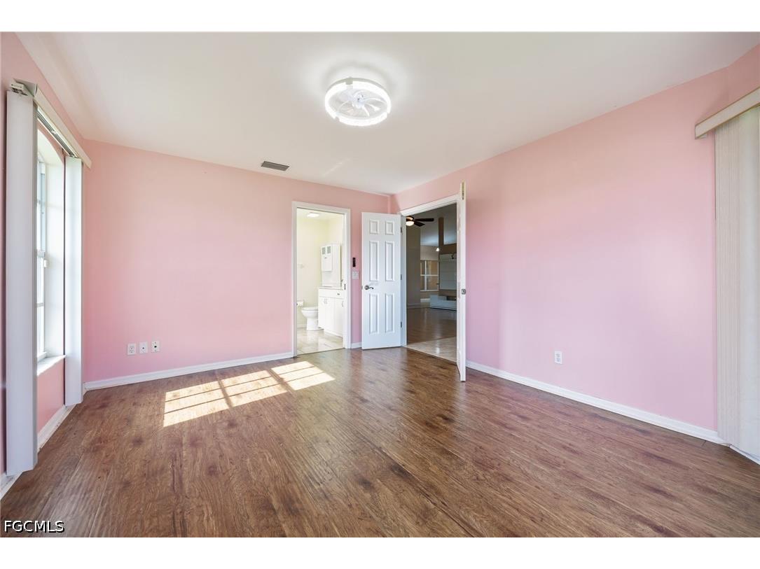 1132 SE 32nd Terrace Cape Coral FL 33904 2026030093 image21