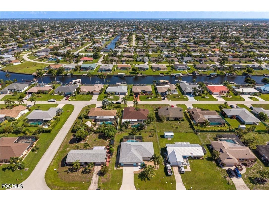 1132 SE 32nd Terrace Cape Coral FL 33904 2026030093 image48