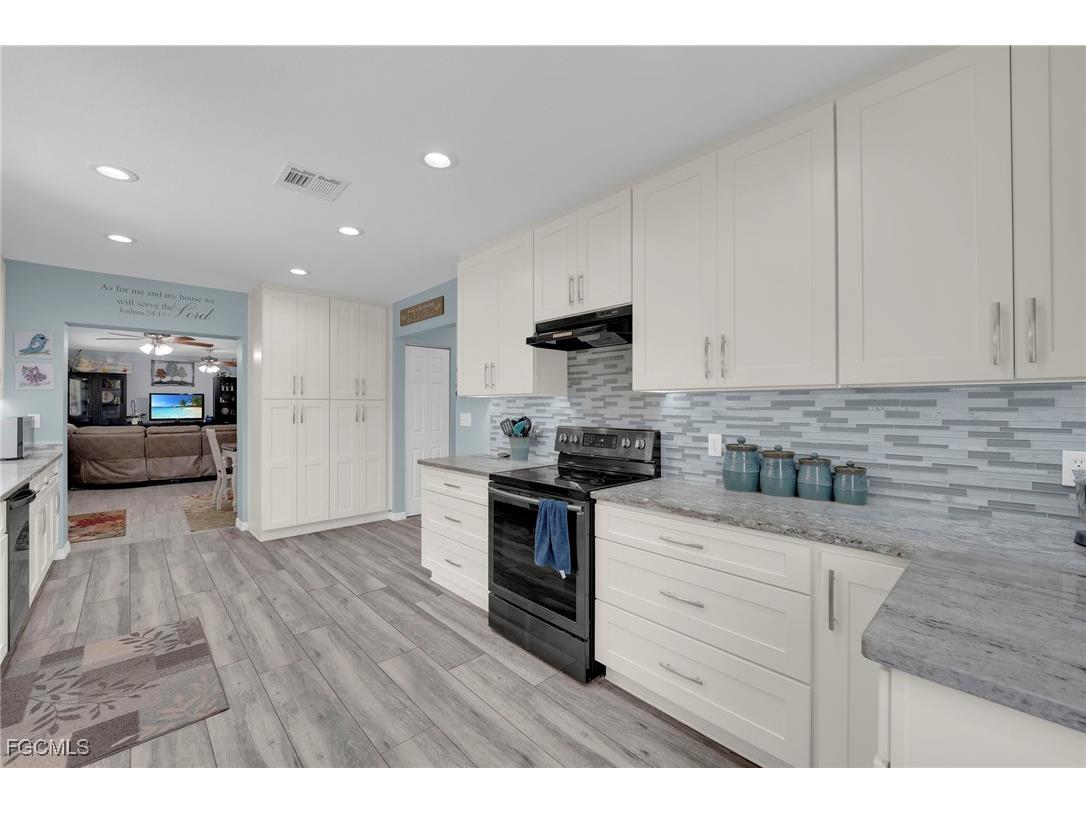 1133 Crescent Avenue Labelle FL 33935 2025002781 image31