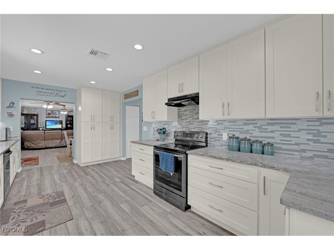 1133 Crescent Avenue Labelle FL 33935 2025002781 image33