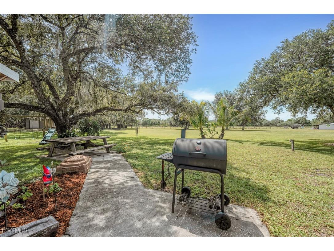 1133 Crescent Avenue Labelle FL 33935 2025002781 image38