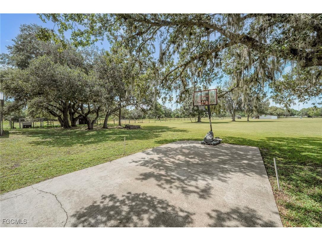 1133 Crescent Avenue Labelle FL 33935 2025002781 image43