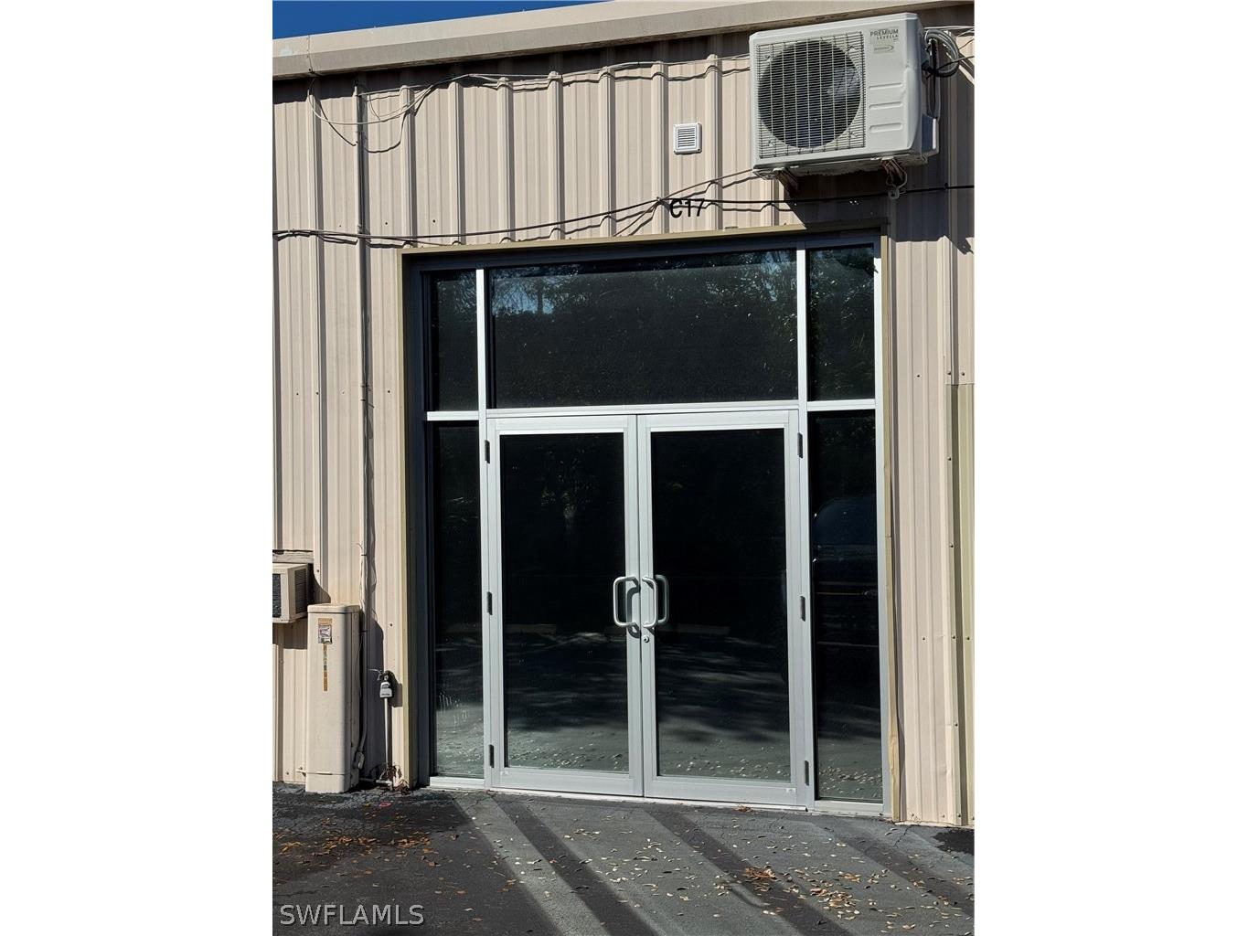 1133 Industrial Boulevard #C17 Naples FL 34104 226009108 image1