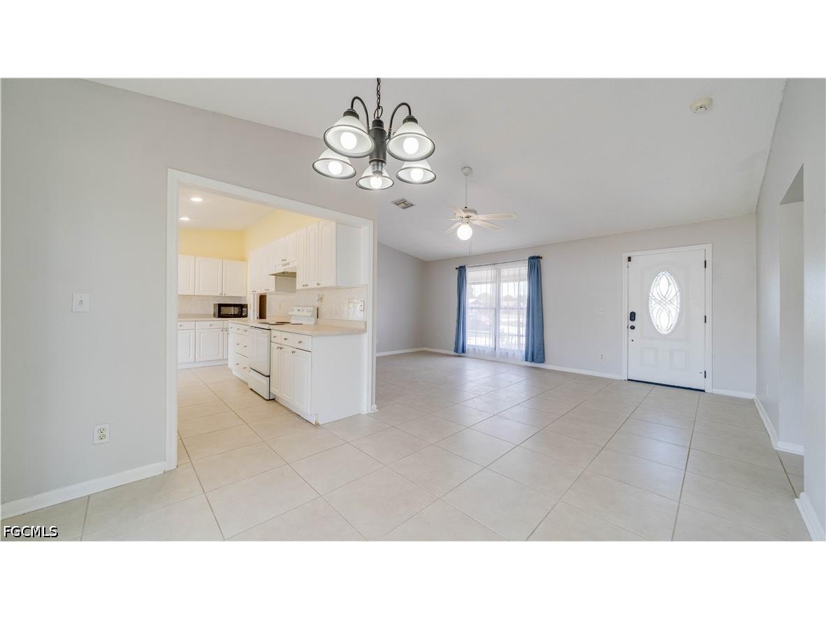 1133 Lovely Lane North Fort Myers FL 33903 2026022680 image5