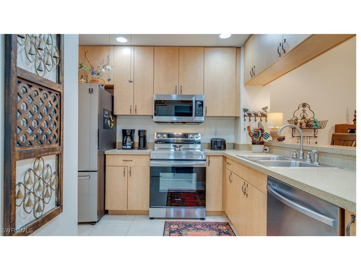 1133 Van Loon Commons Circle #202 Cape Coral FL 33909 225055294 image5