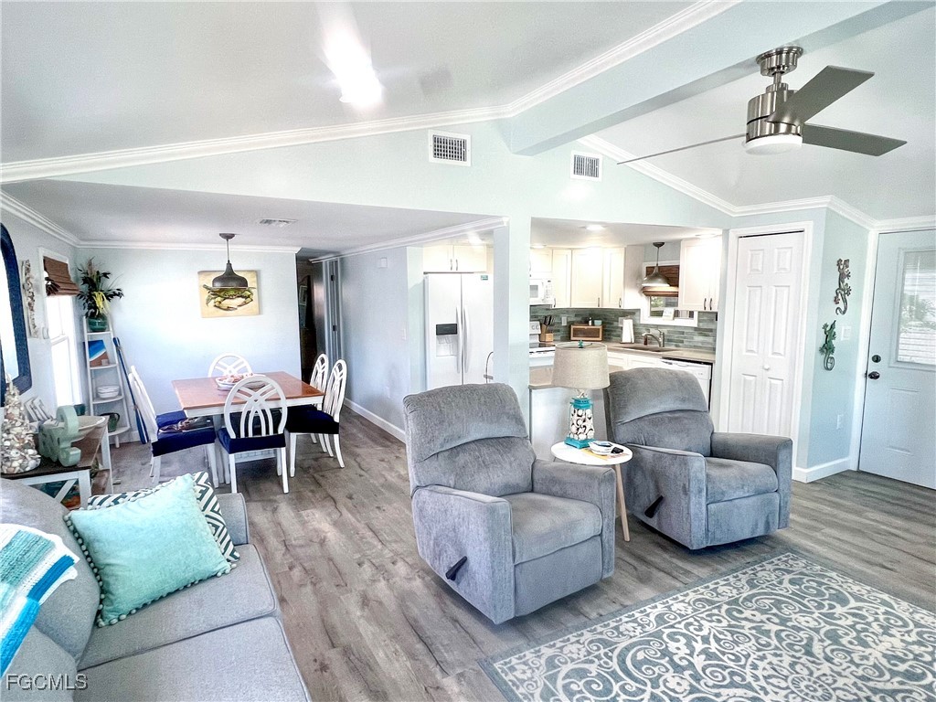 11331 Azalea Lane Fort Myers Beach FL 33931 2025023531 image13