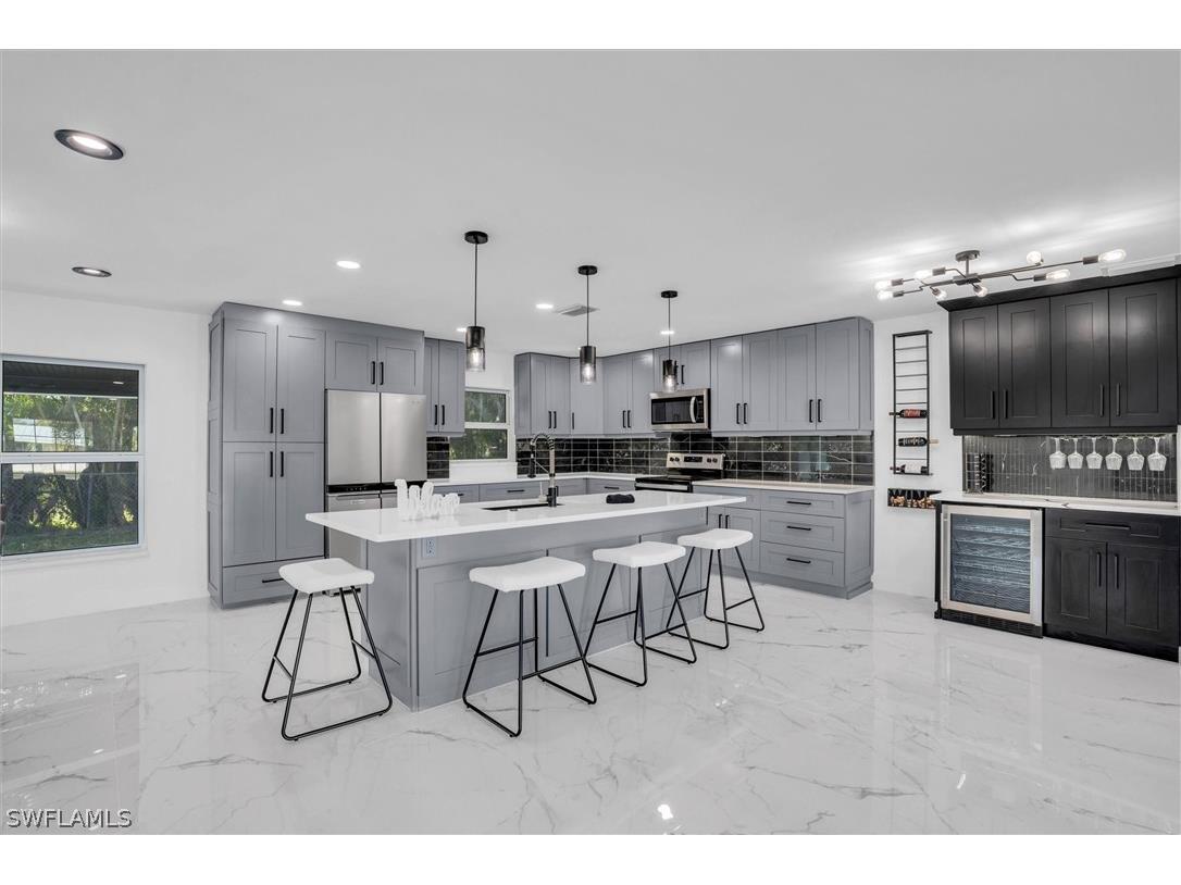 11331 Luanne Lane Fort Myers FL 33908 224050049 image1