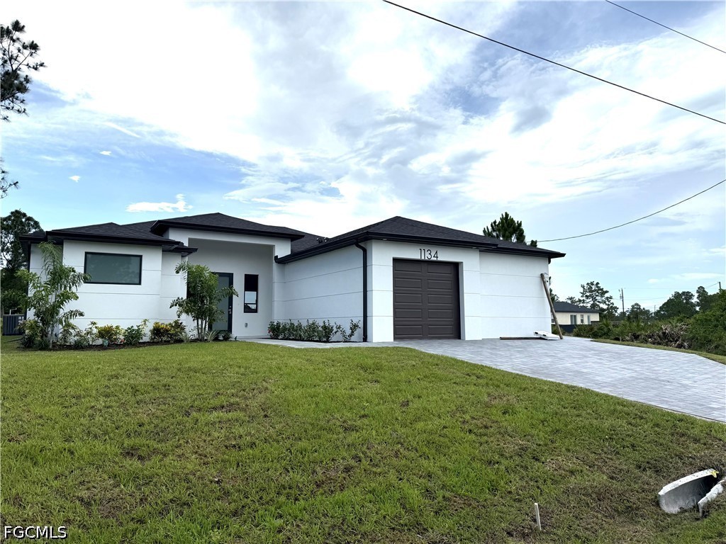 1134 Holmes Avenue S Lehigh Acres FL 33974 2026024099 image2