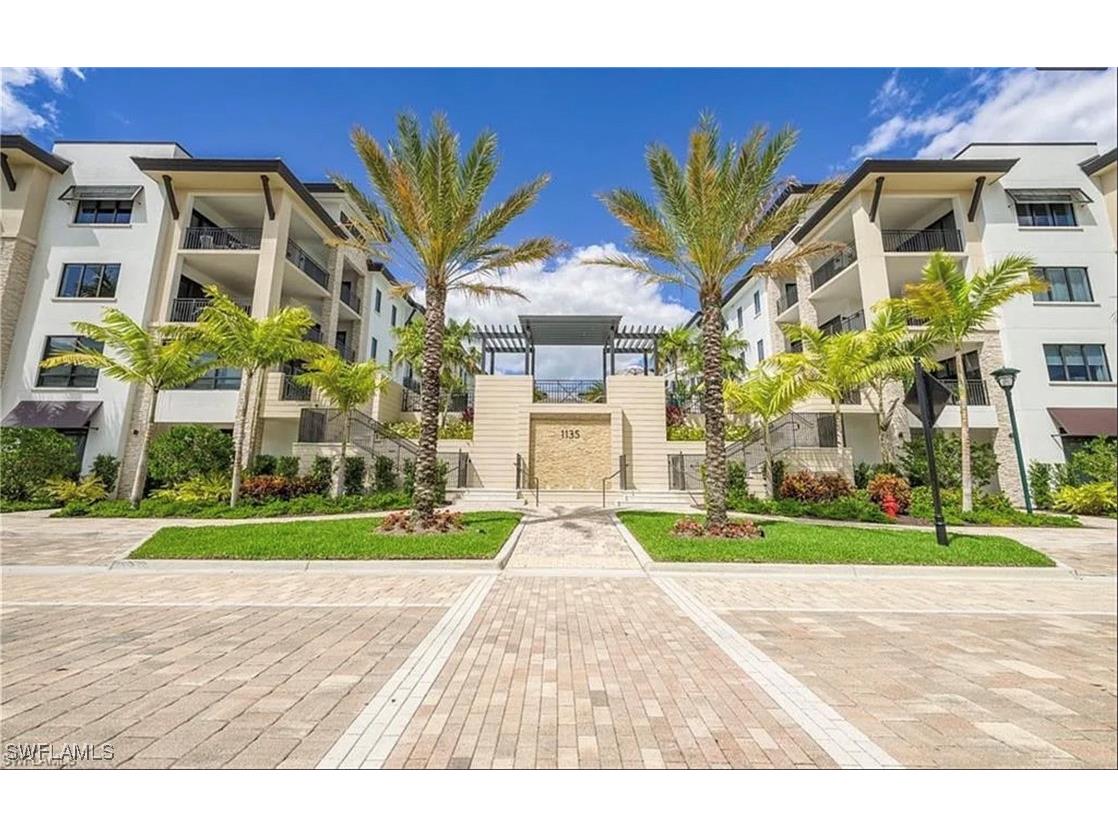 1135 3rd Avenue S #209 Naples FL 34102 225040036 image1