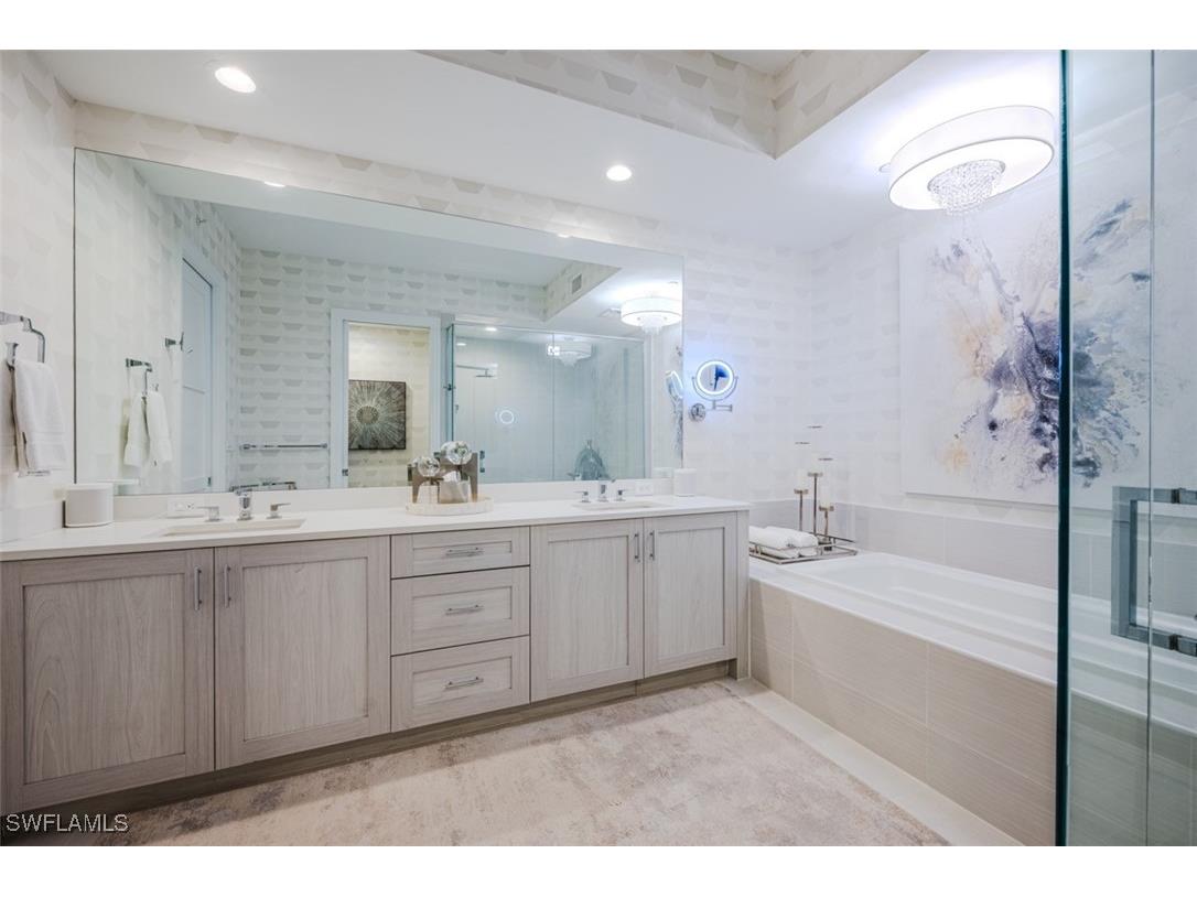 1135 3rd Avenue S #209 Naples FL 34102 225040036 image20