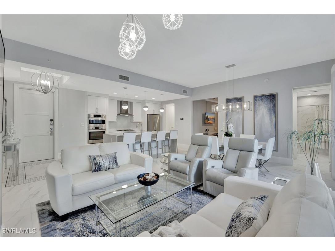 1135 3rd Avenue S #206 Naples FL 34102 224093642 image1