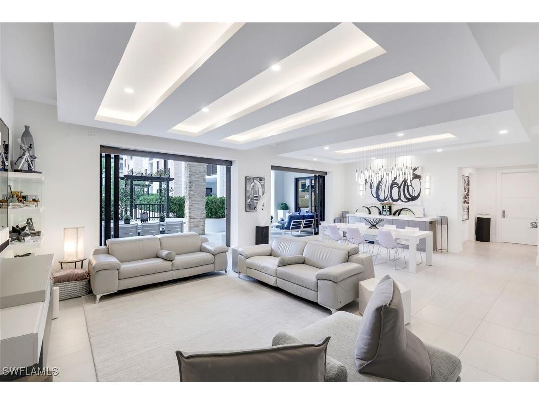 1135 3rd Avenue S #210 Naples FL 34102 226002884 image1