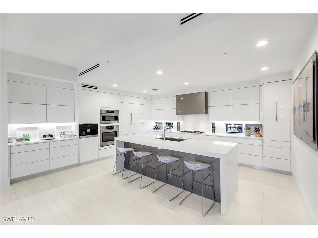 1135 3rd Avenue S #210 Naples FL 34102 226002884 image9