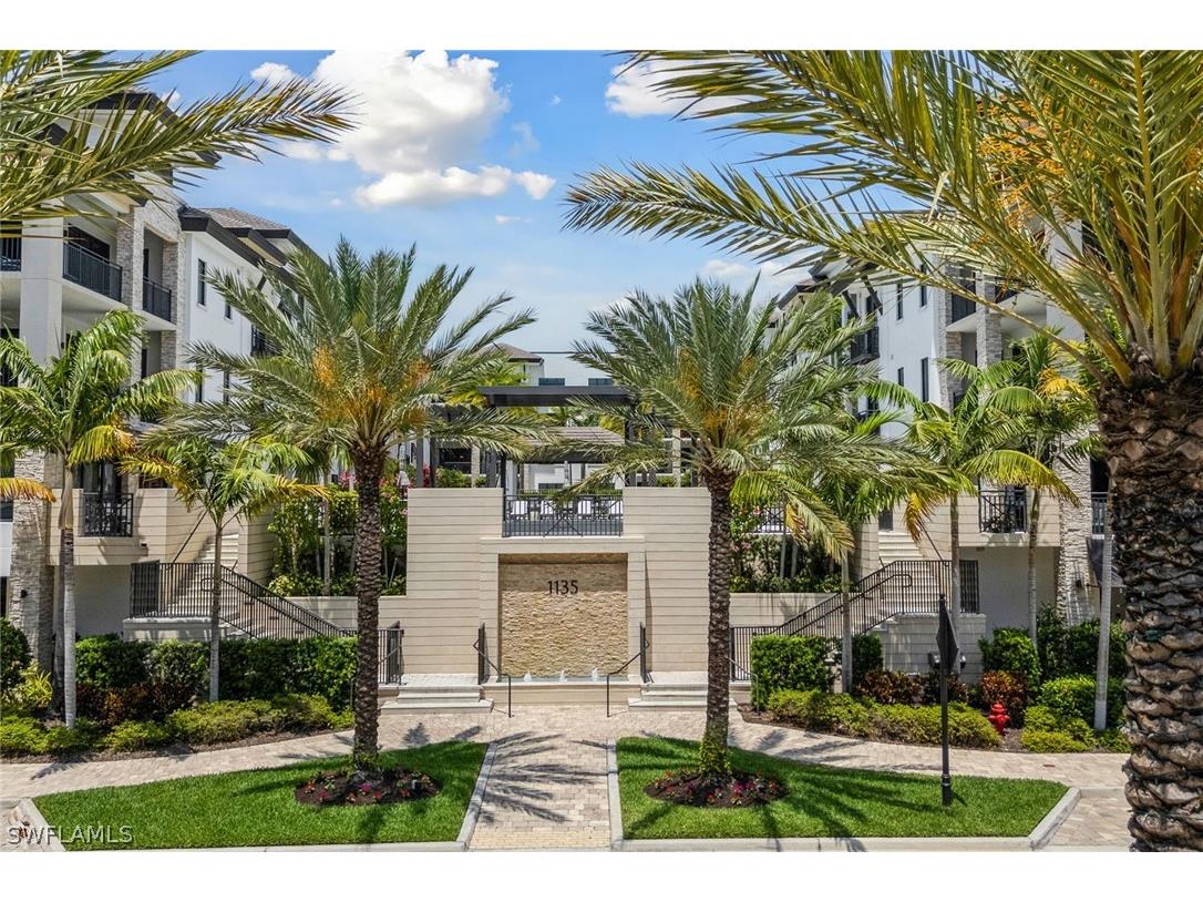 1135 3rd Avenue S #218 Naples FL 34102 224036989 image1