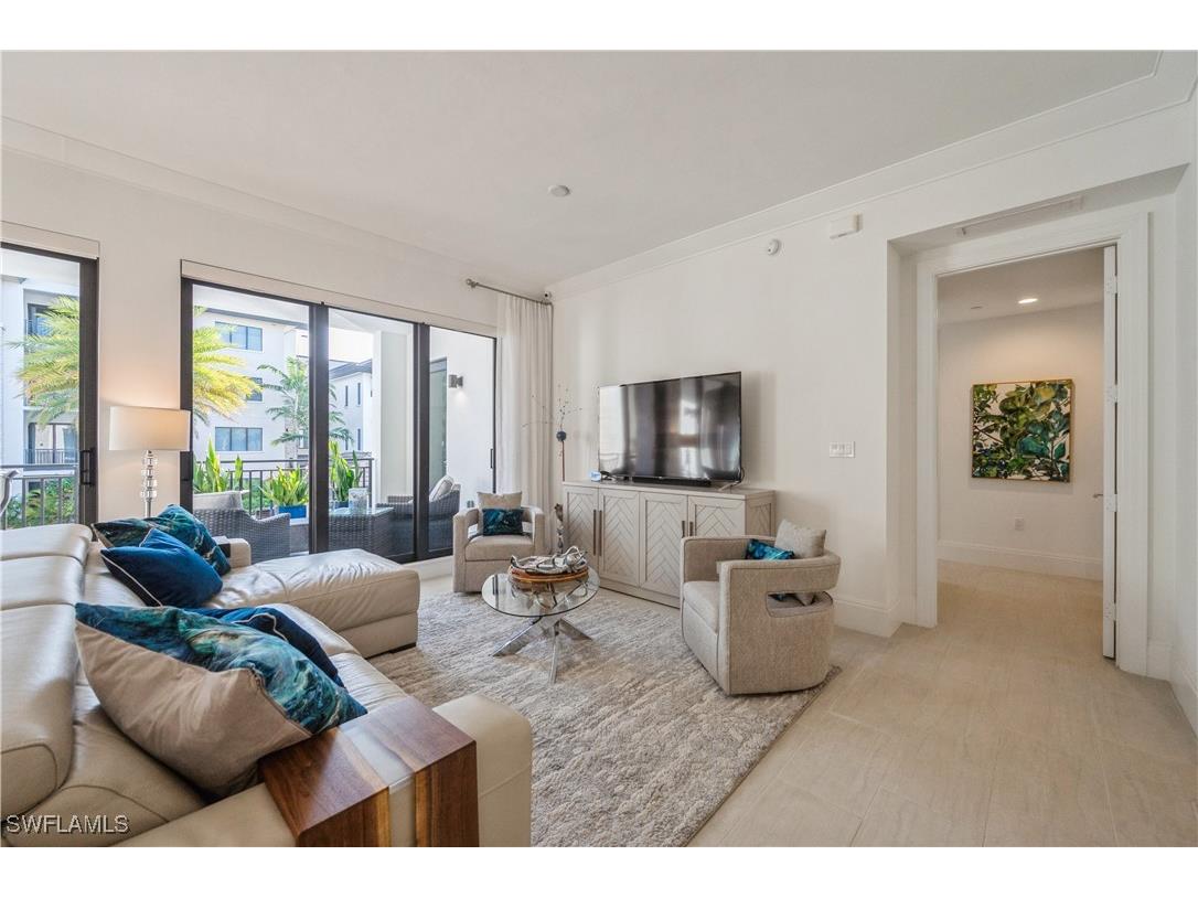 1135 3rd Avenue S #304 Naples FL 34102 226004761 image4