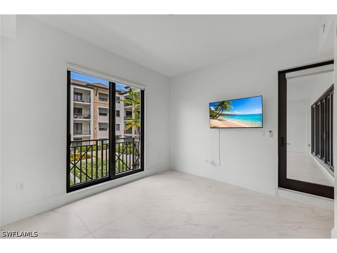 1135 3rd Avenue S #318 Naples FL 34102 226025236 image17