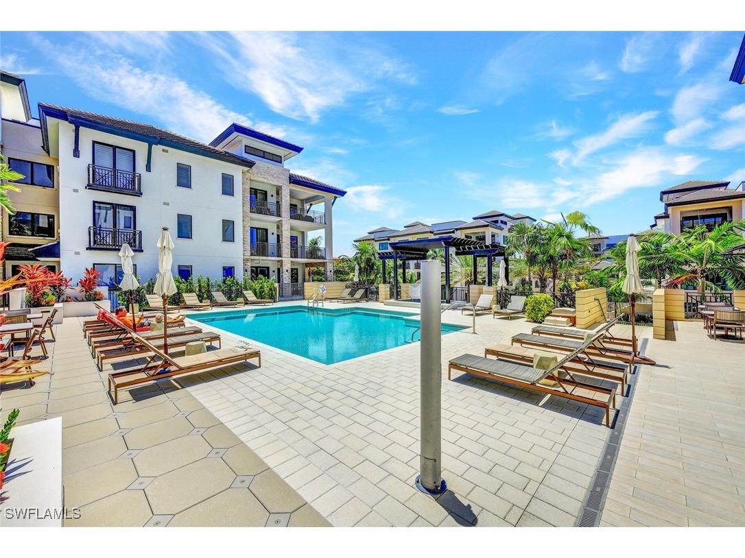 1135 3rd Avenue S #319 Naples FL 34102 225071367 image16