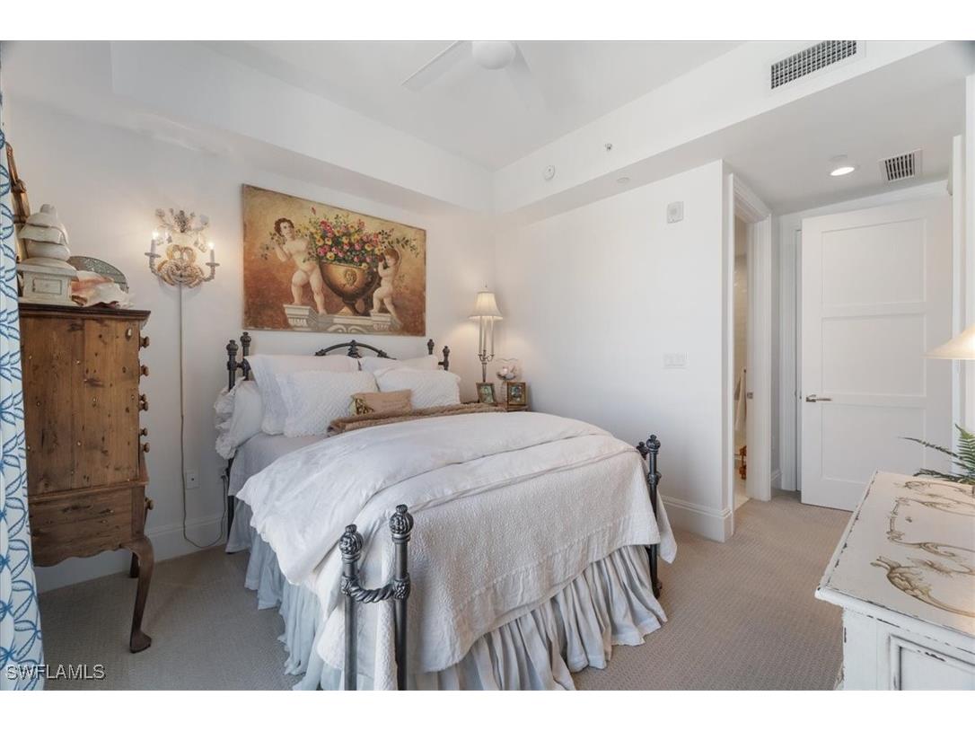 1135 3rd Avenue S #409 Naples FL 34102 225077703 image30