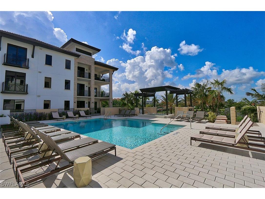 1135 3rd Avenue S #517 Naples FL 34102 226006601 image28