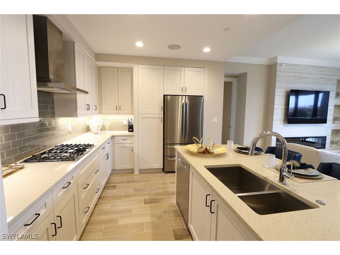 1135 3rd Avenue S #517 Naples FL 34102 226006601 image9