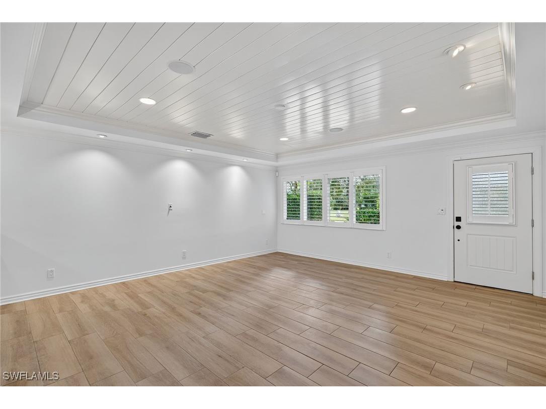 1135 7th Street S Naples FL 34102 225077860 image10