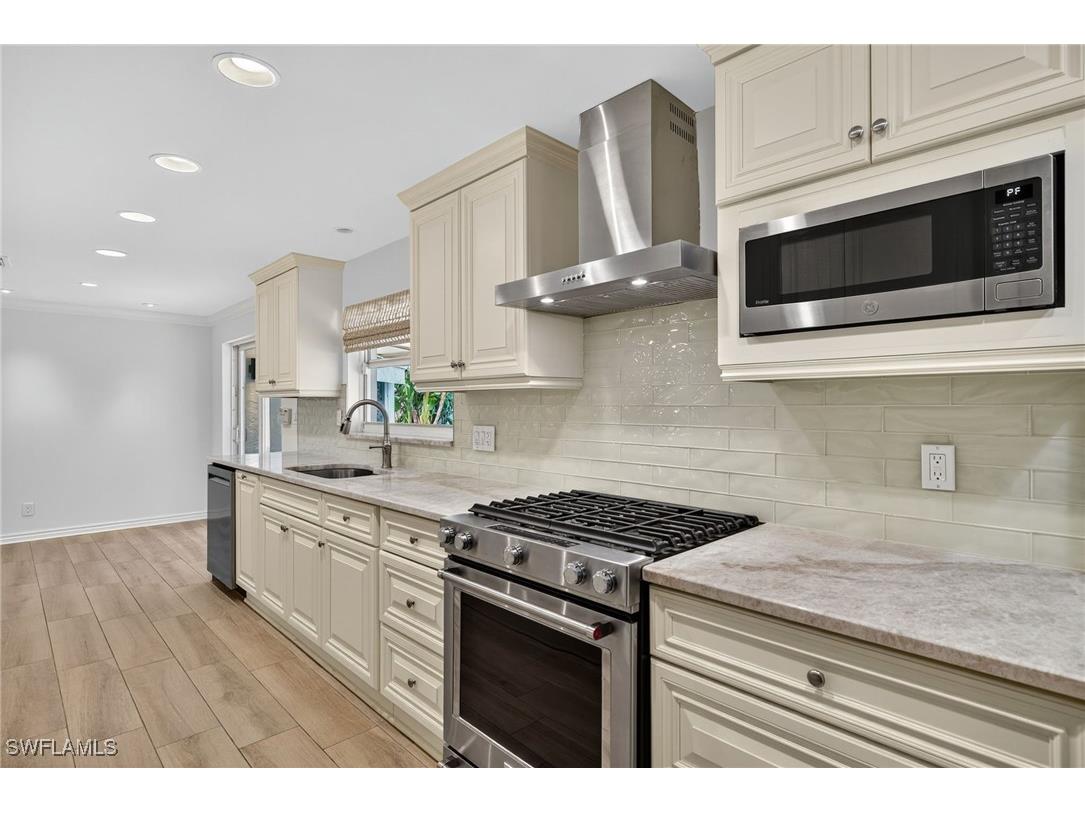 1135 7th Street S Naples FL 34102 225077860 image15