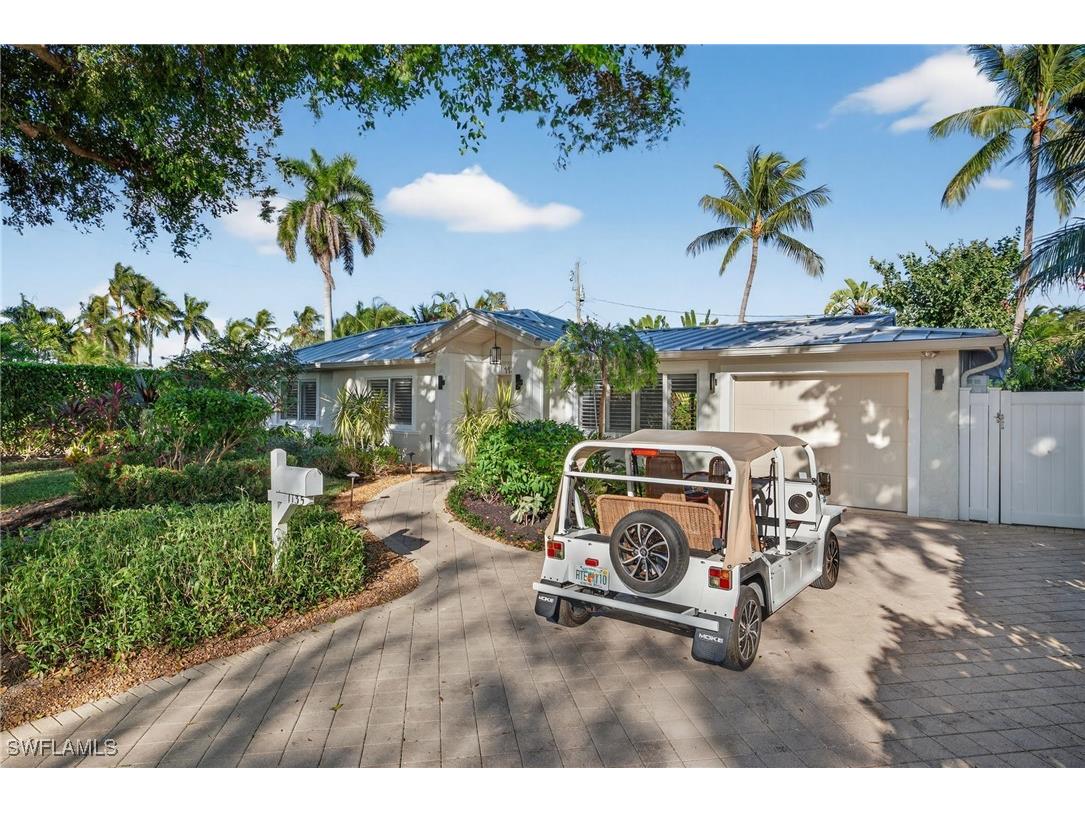 1135 7th Street S Naples FL 34102 225077860 image3