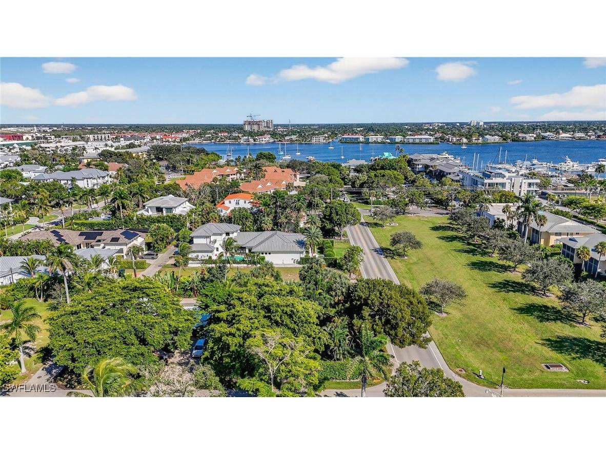 1135 7th Street S Naples FL 34102 225077860 image6