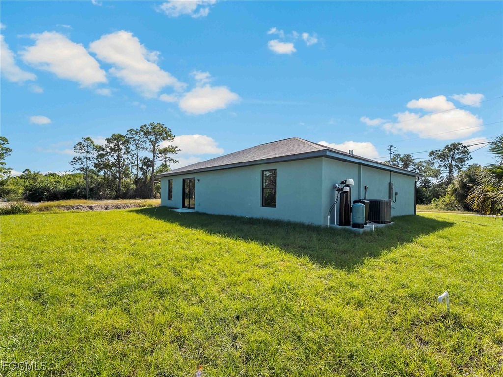 1135 Augusta Street E Lehigh Acres FL 33974 2025000207 image34