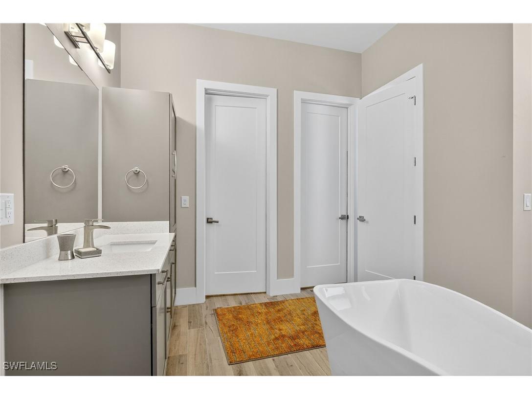 1135 Lorraine Court Cape Coral FL 33904 225072698 image27