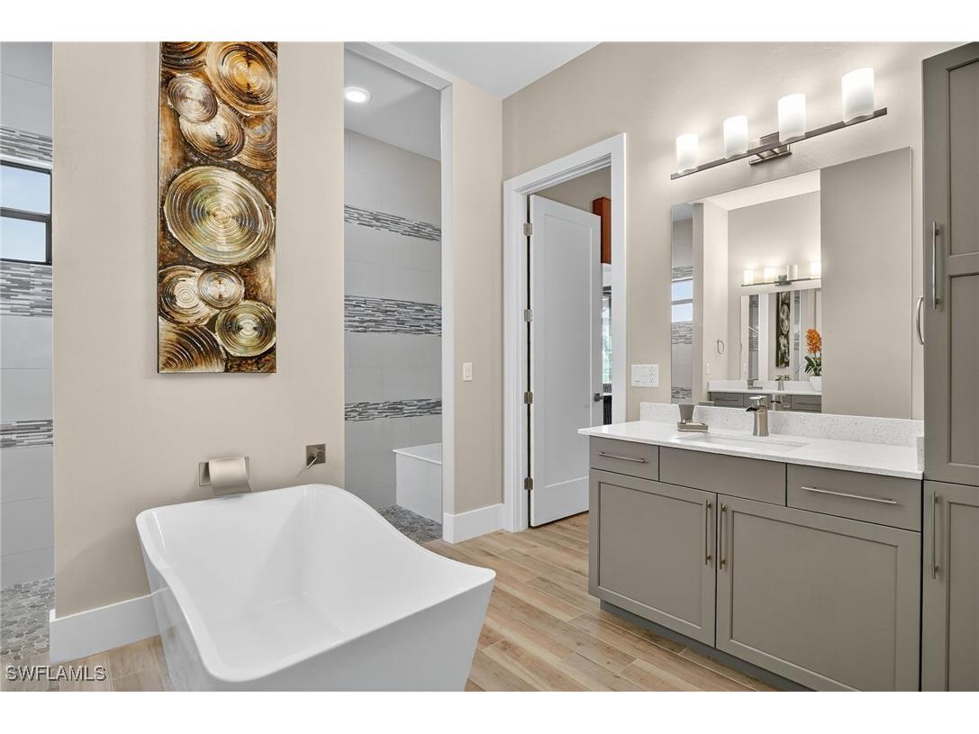 1135 Lorraine Court Cape Coral FL 33904 225072698 image29