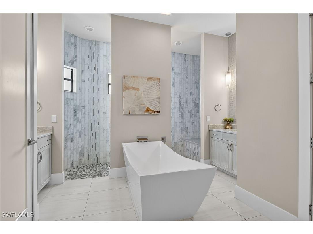 1135 Lorraine Court Cape Coral FL 33904 225072698 image35