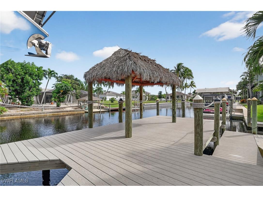 1135 Lorraine Court Cape Coral FL 33904 225072698 image48