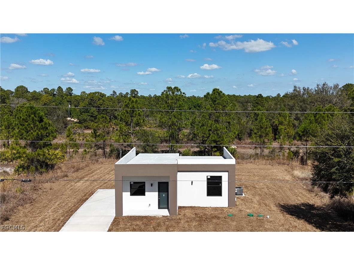 1135 Randletree Street E Lehigh Acres FL 33974 2026007914 image2