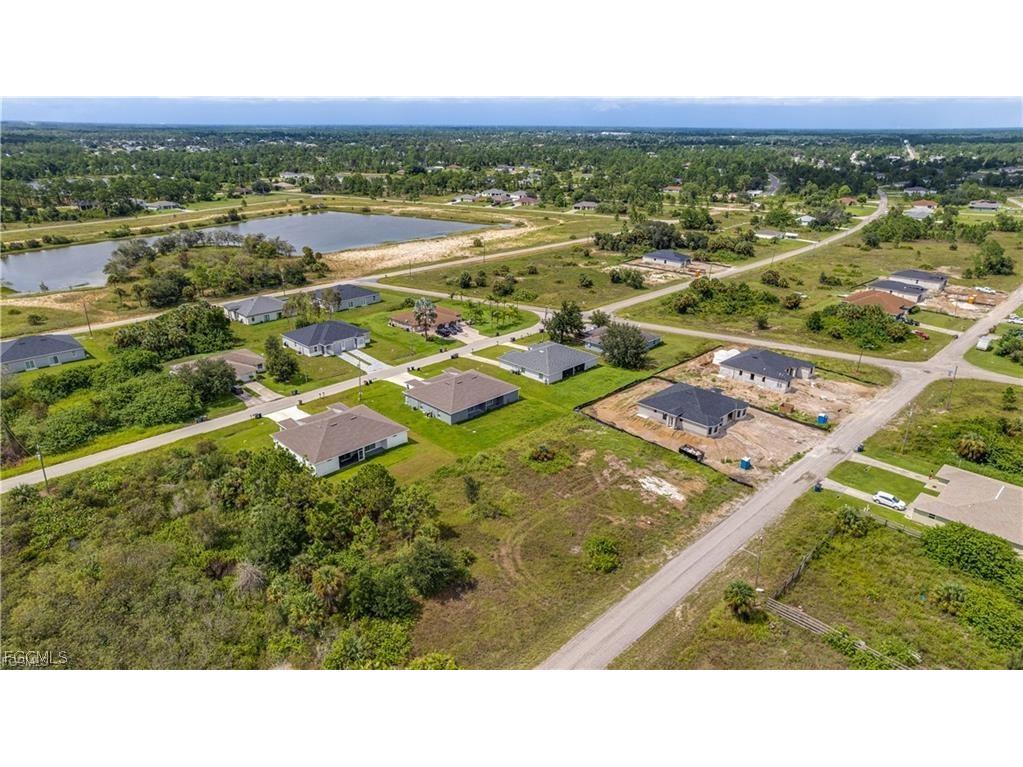 1136 Graystone Avenue Lehigh Acres FL 33974 2026010091 image2