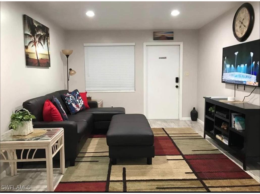1136 Michigan Avenue Naples FL 34103 225084130 image2