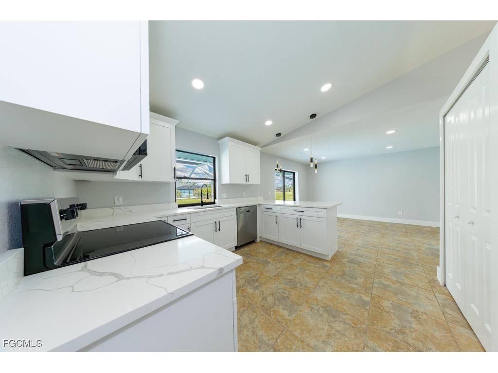 1136 Yachtsman Lane Punta Gorda FL 33983 2025017025 image24