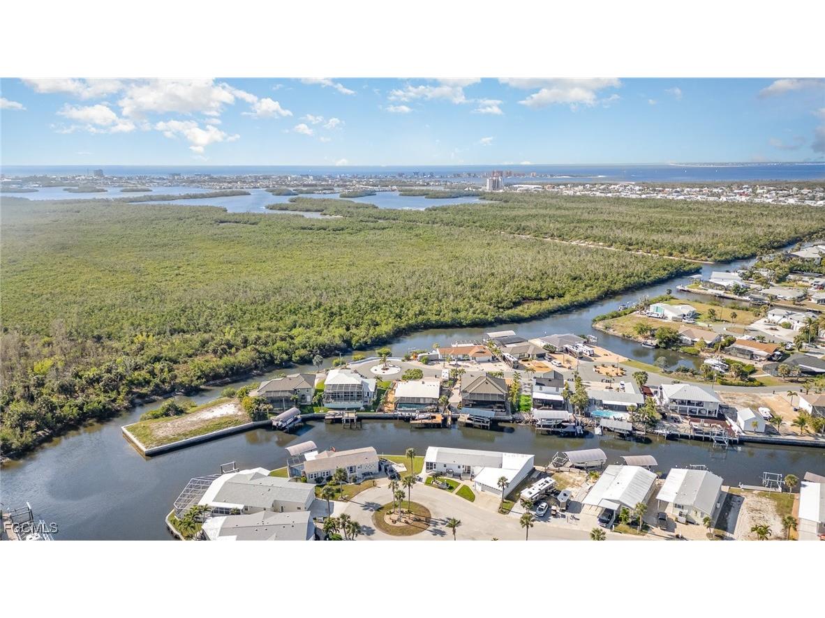 11361 Dogwood Lane Fort Myers Beach FL 33931 2025019330 image18