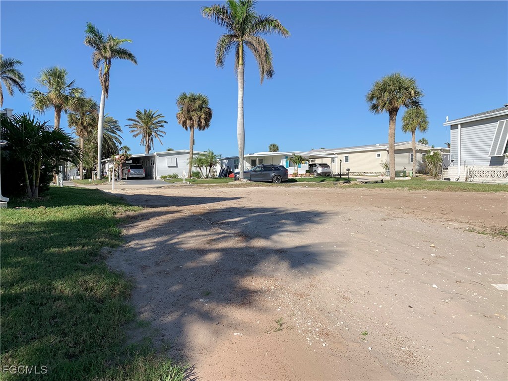 11361 Dogwood Lane Fort Myers Beach FL 33931 2025019330 image4