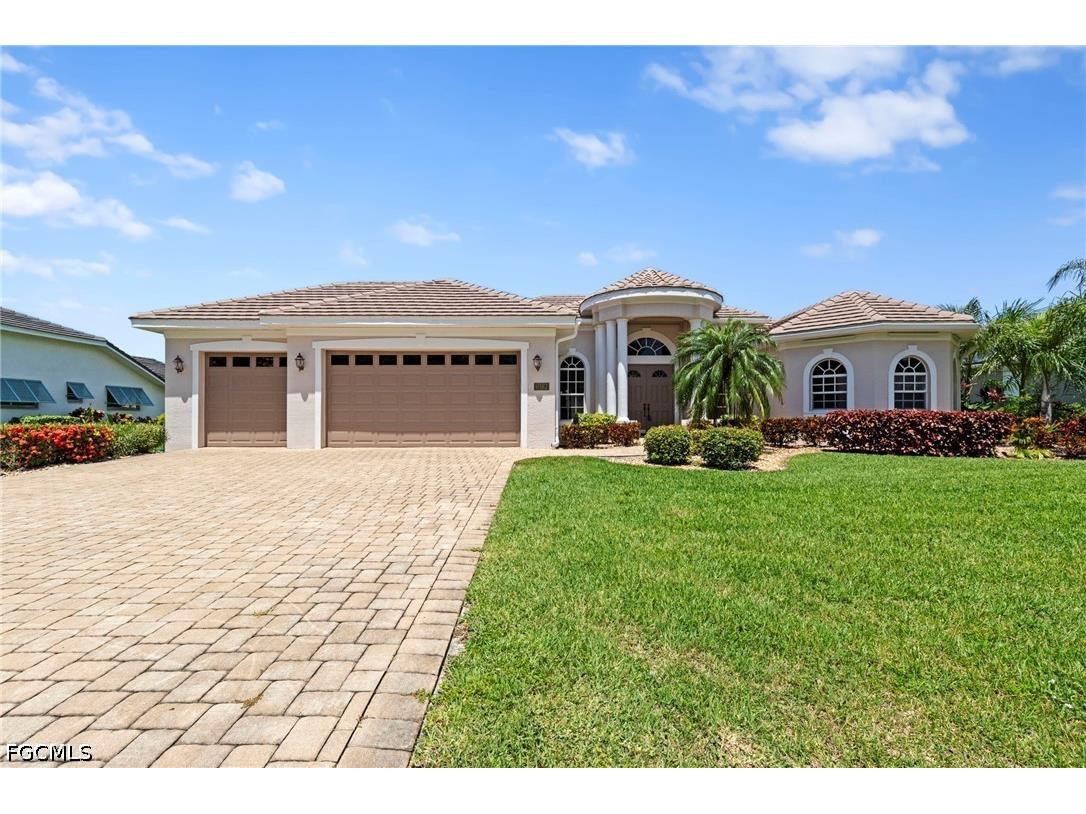 11362 Royal Tee Circle Cape Coral FL 33991 2026026524 image1