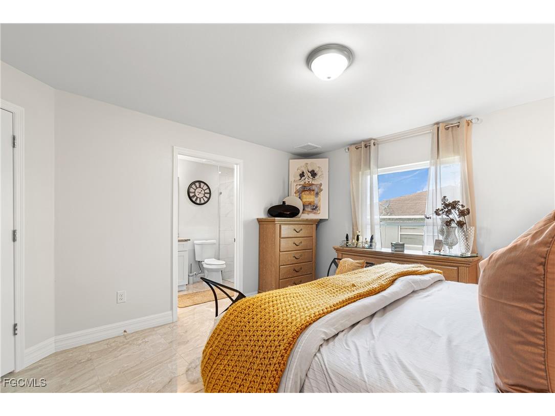 1137/1139 Edgerton Avenue Lehigh Acres FL 33974 2026002873 image14