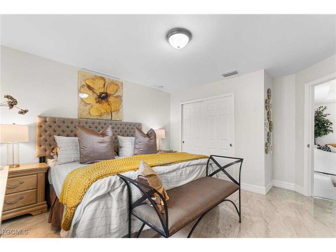 1137/1139 Edgerton Avenue Lehigh Acres FL 33974 2026002873 image15