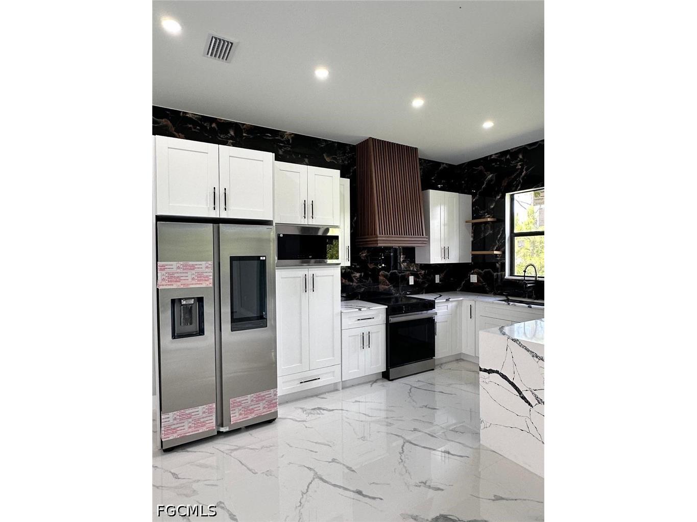 1137 Augusta Street E Lehigh Acres FL 33974 2026017727 image5