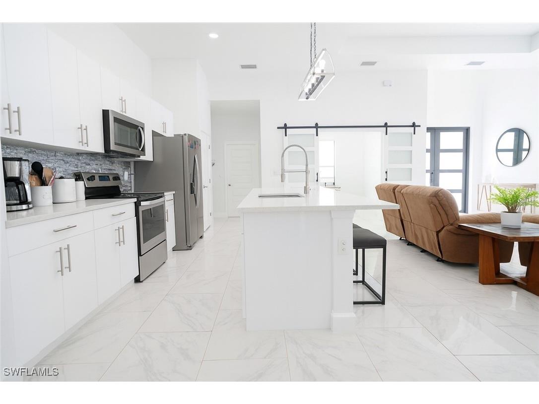 1137 NE 4 Avenue Cape Coral FL 33909 225067335 image12